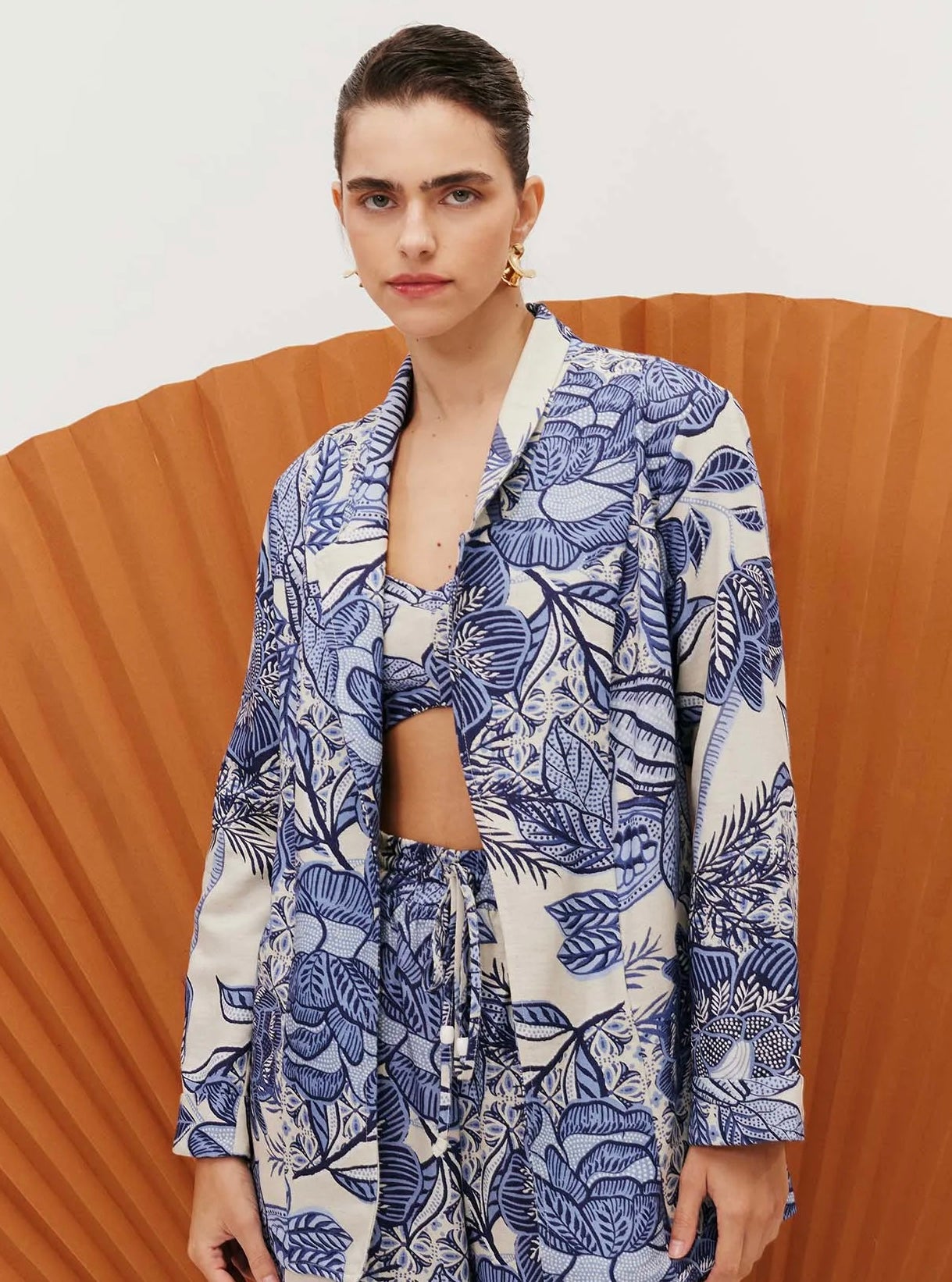 Blazer Leandra