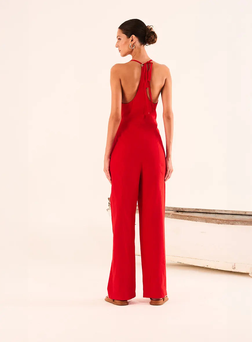 Jumpsuit rojo · Open · vista 3 · diseño latinoamericano
