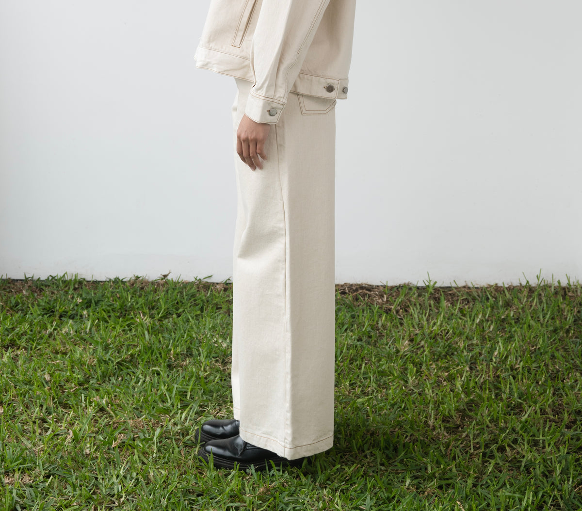 Pantalón Ana natural · Elemento · vista 2 · diseño latinoamericano