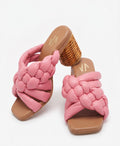 Danie canasto pink · Silvia Cobos
