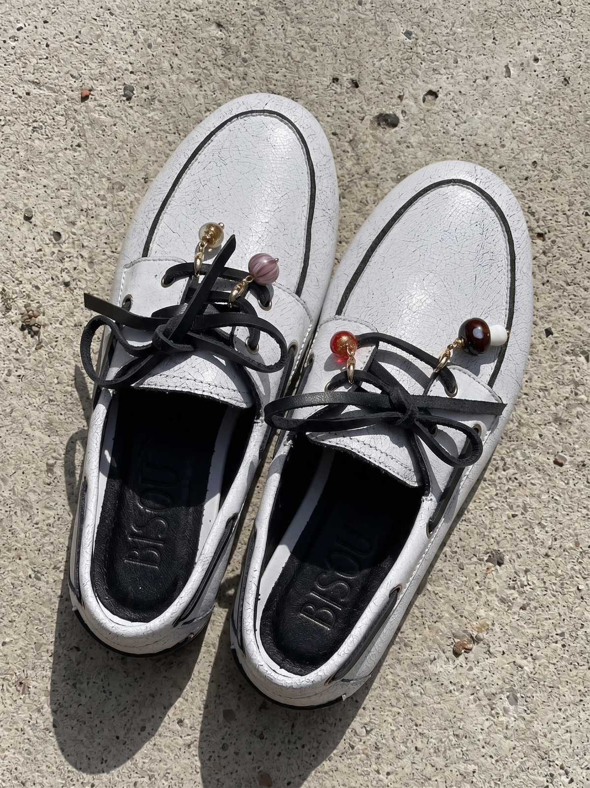 Stone shoe charm — AGUADULCE · Aguadulce Concept Store Guatemala