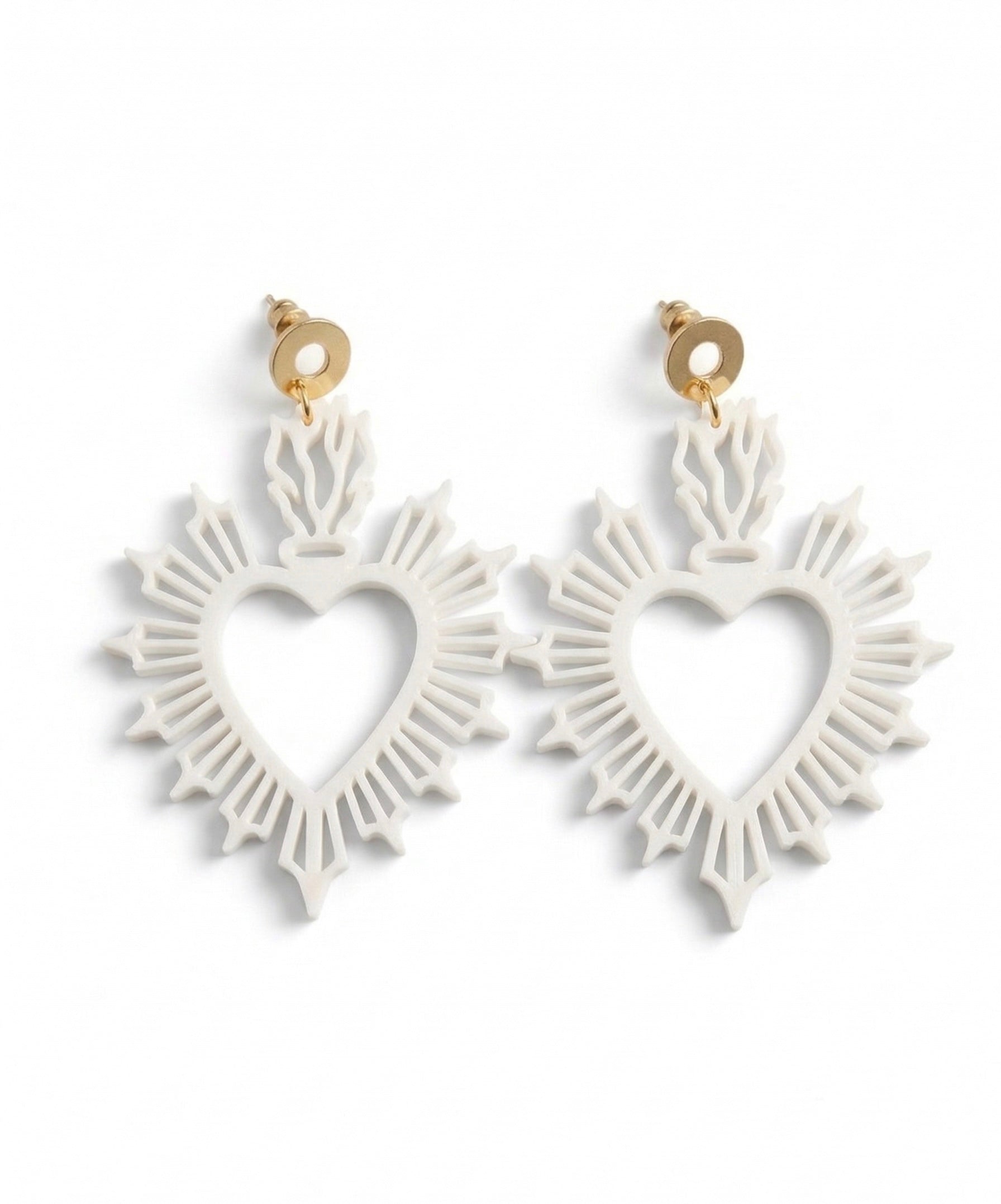 Aretes Alma blanco · Mistica · vista 2 · joyería de autor latinoamericano