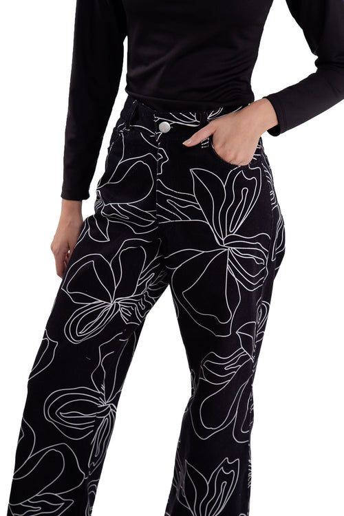 asombrarSE black pant · Tutantú · vista 2 · diseño latinoamericano