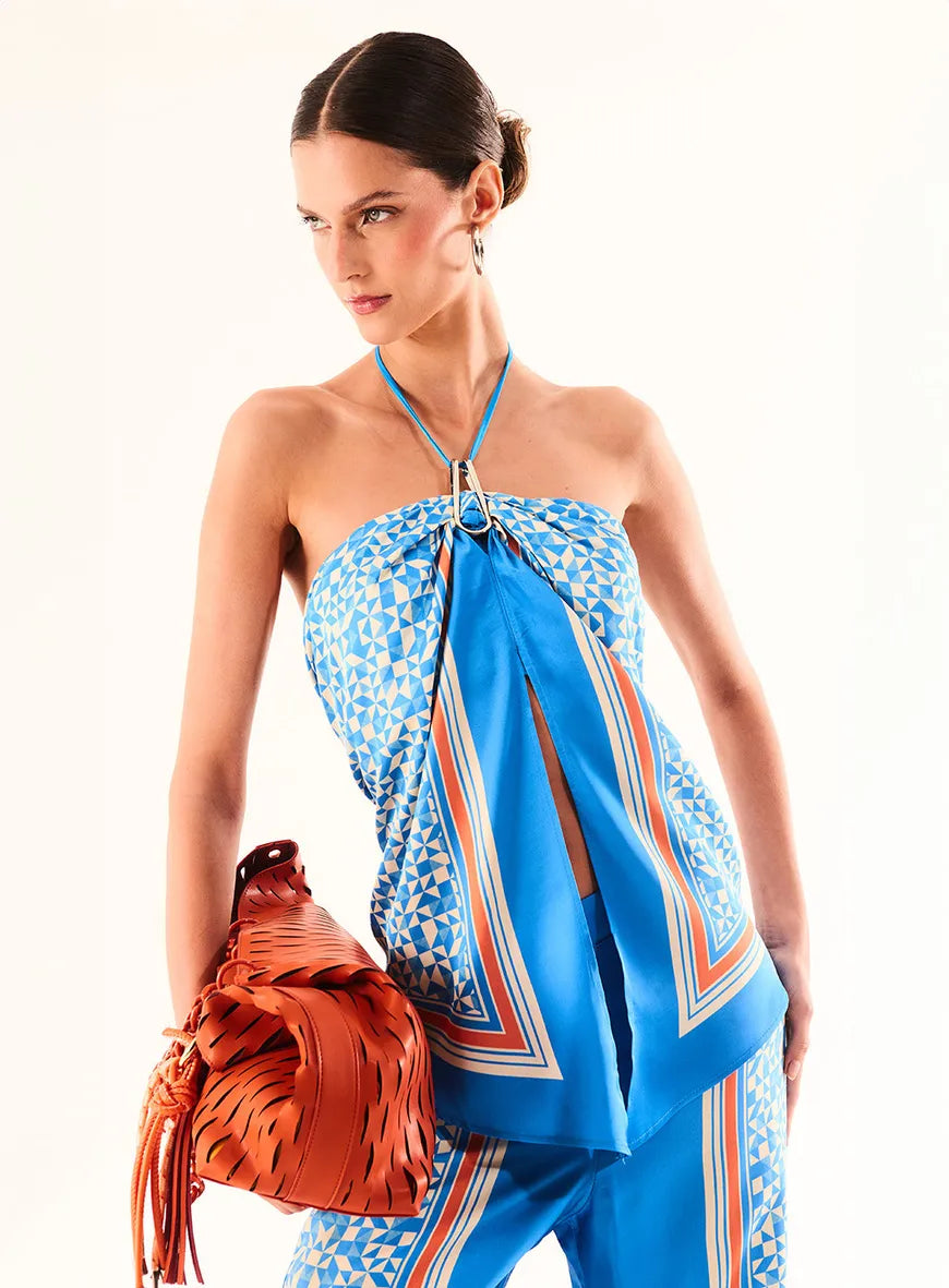 Top Eleonora · Open · diseño latinoamericano