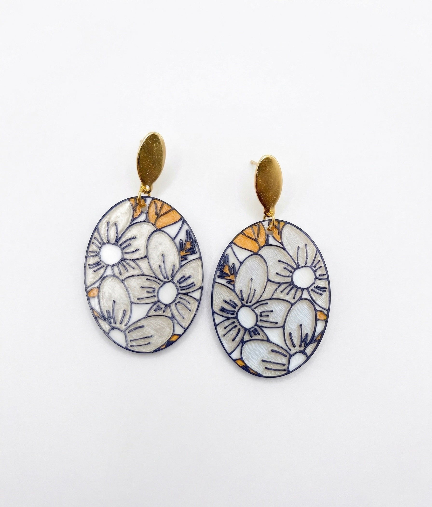 Aretes Rosalía · Mistica · vista 2 · joyería de autor latinoamericano