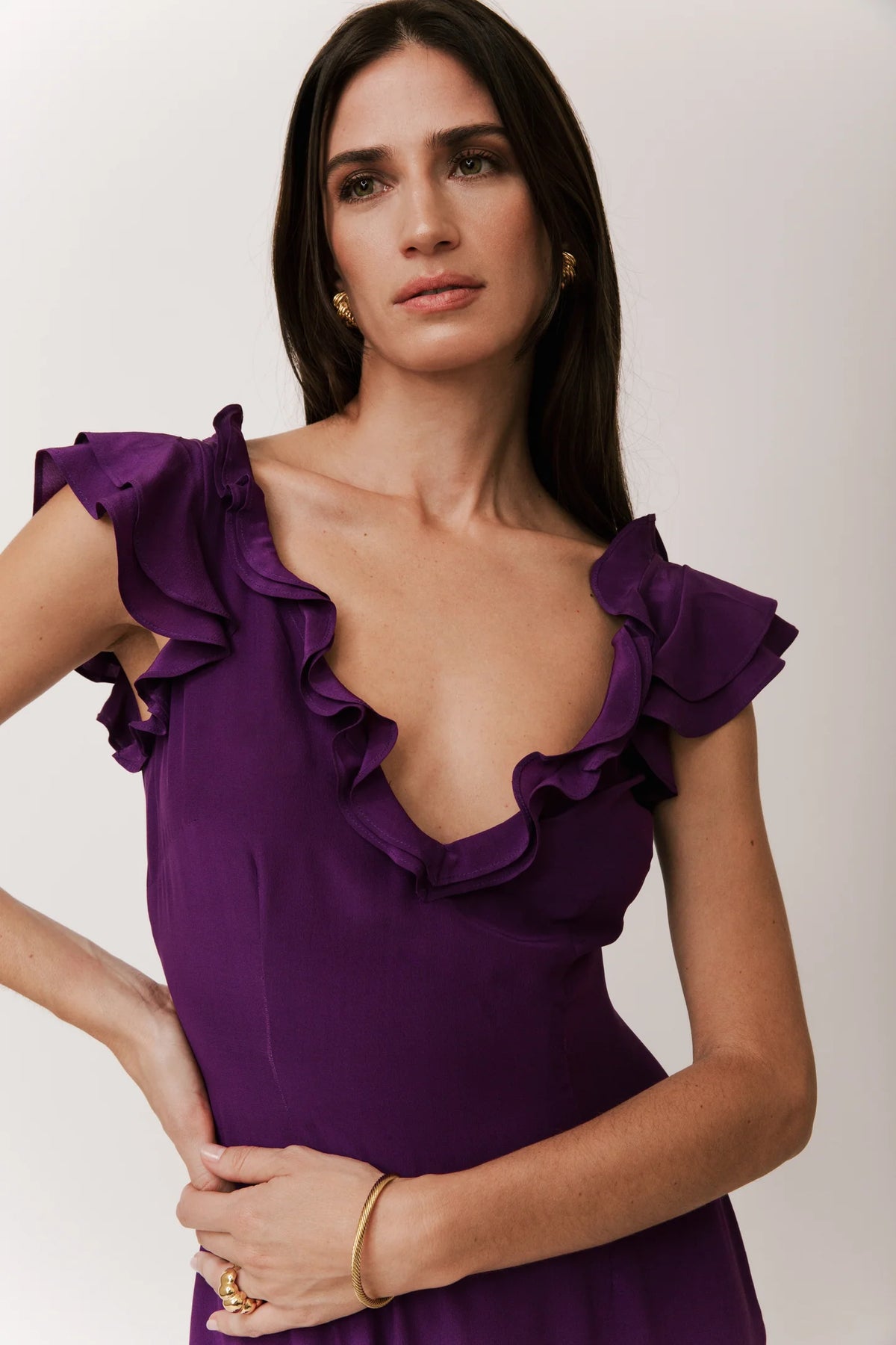 Serenata in Arabian Purple · Zhadère · vista 4 · diseño latinoamericano