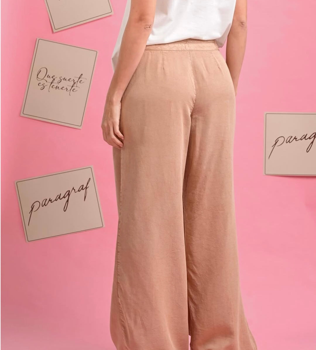 Pantalón Mocca · Paragraf · vista 3 · diseño latinoamericano
