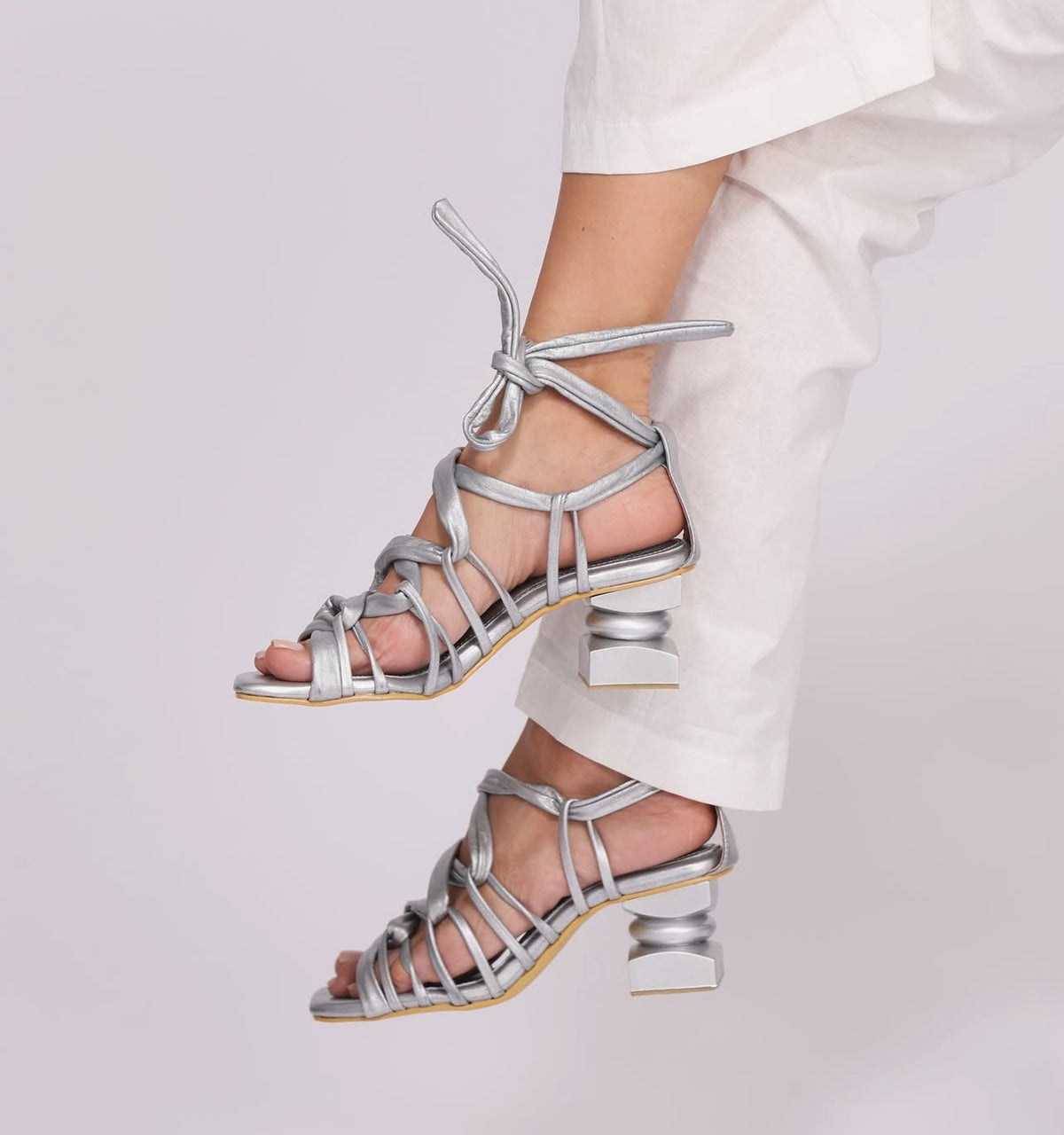 Ani Wood Heel silver · Silvia Cobos