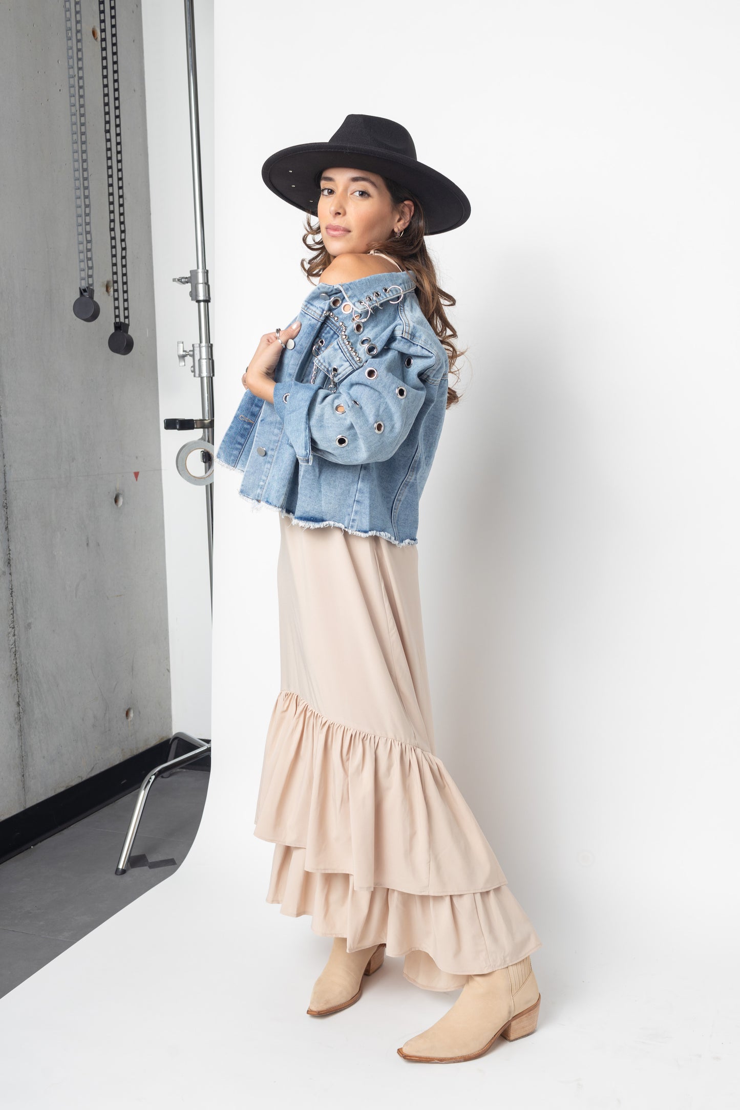 Vestido Tirante y Ruffles